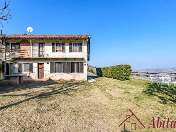 casa indipendente in vendita a Diano d'Alba