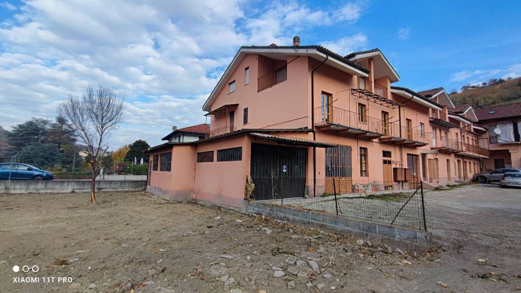 appartamento in vendita a Diano d'Alba in zona Ricca