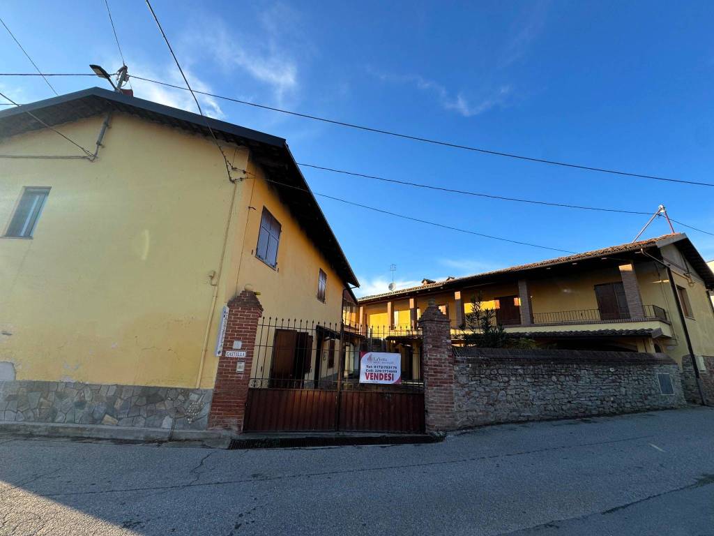 intera palazzina in vendita a Diano d'Alba