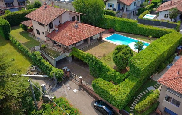 casa indipendente in vendita a Diano d'Alba