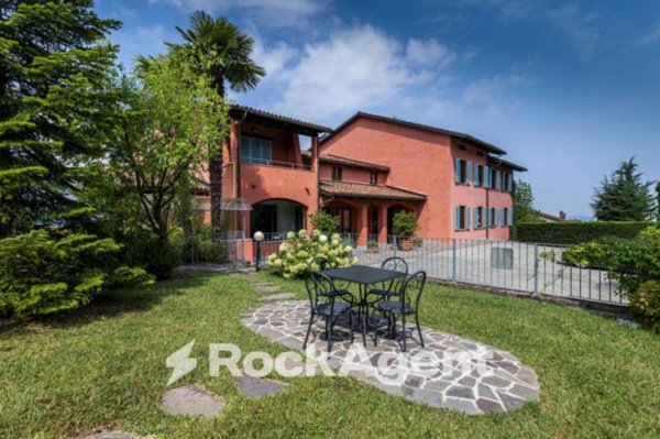 locale commerciale in vendita a Diano d'Alba