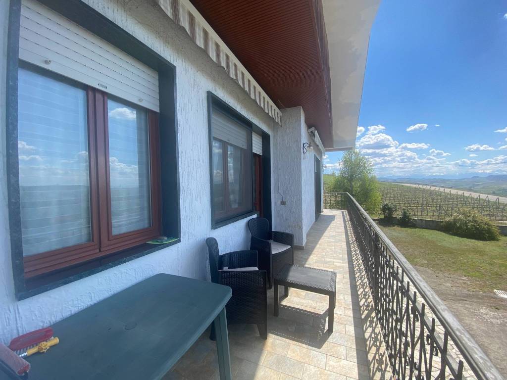 casa indipendente in vendita a Diano d'Alba