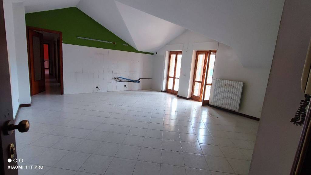 appartamento in vendita a Diano d'Alba in zona Ricca
