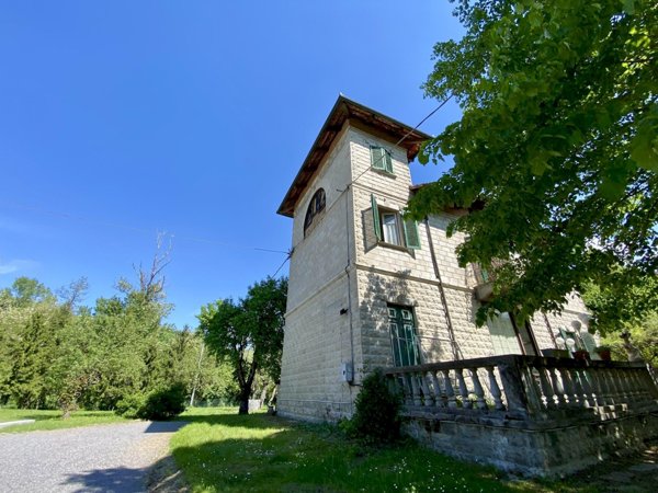 casa indipendente in vendita a Diano d'Alba
