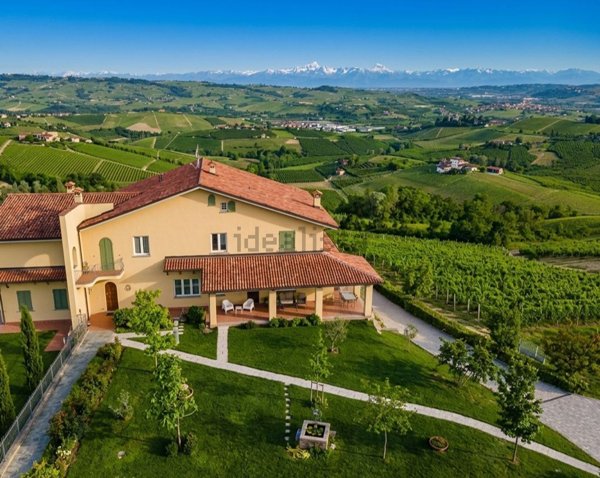casa indipendente in vendita a Diano d'Alba