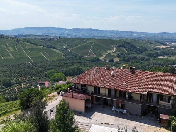 casa indipendente in vendita a Diano d'Alba