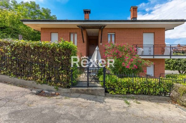 casa indipendente in vendita a Diano d'Alba