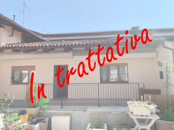 casa indipendente in vendita a Dogliani