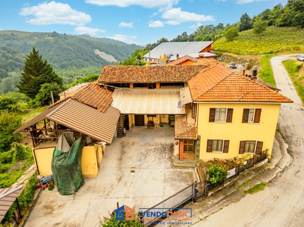 casa indipendente in vendita a Dogliani