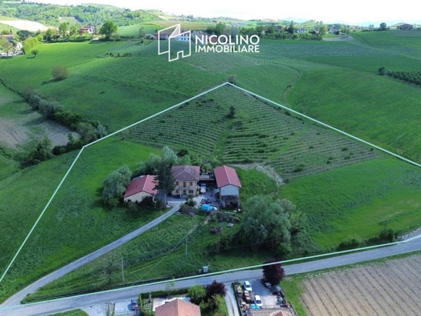 casa indipendente in vendita a Dogliani