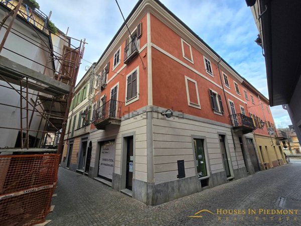 casa indipendente in vendita a Dogliani