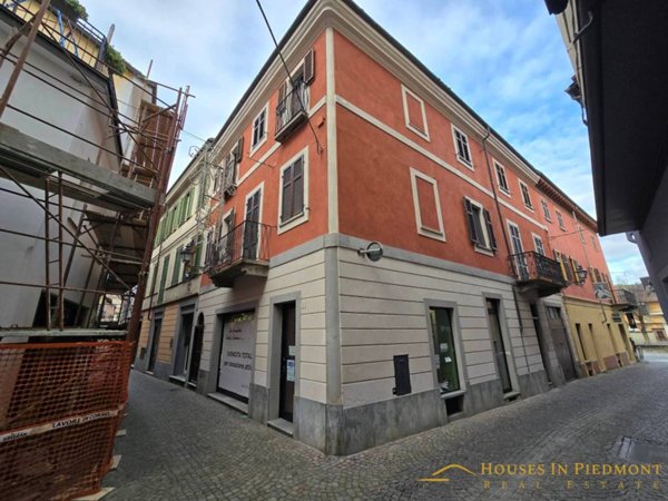 casa indipendente in vendita a Dogliani