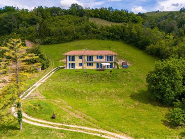 casa indipendente in vendita a Dogliani