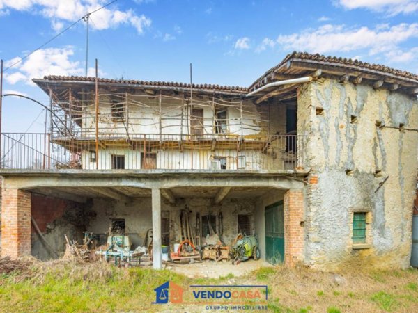 casa indipendente in vendita a Dogliani
