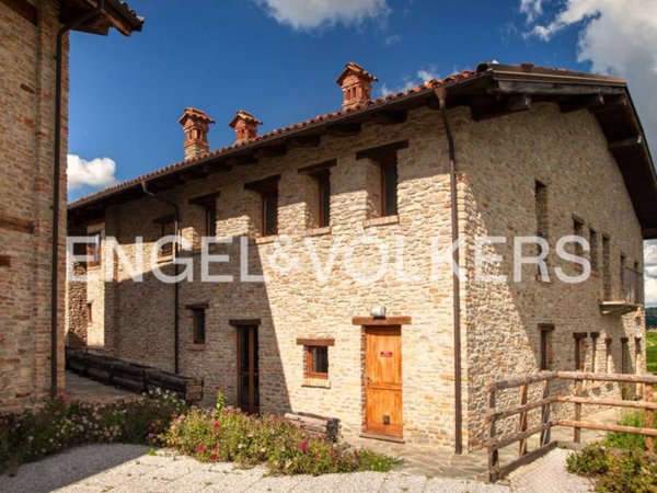 casa indipendente in vendita a Dogliani