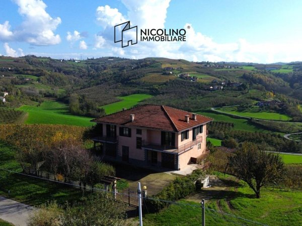 casa indipendente in vendita a Dogliani