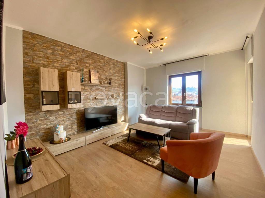 appartamento in vendita a Dogliani