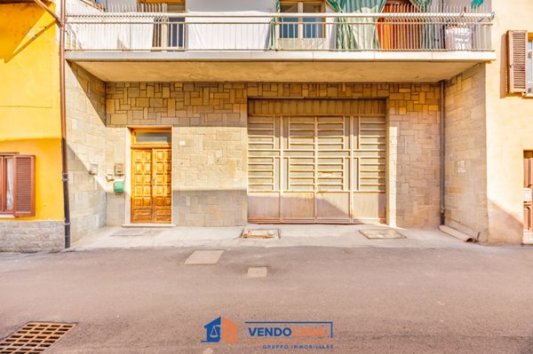 casa indipendente in vendita a Dogliani