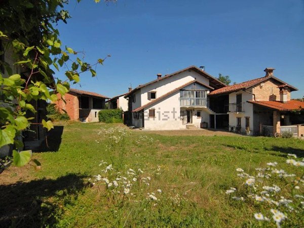 casa indipendente in vendita a Dogliani
