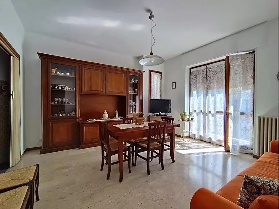 casa indipendente in vendita a Dogliani
