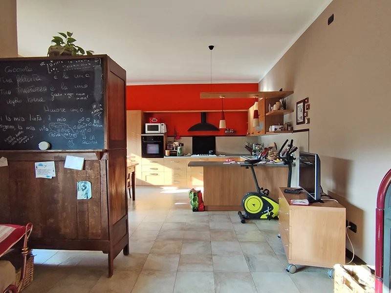 casa indipendente in vendita a Dogliani