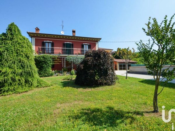 casa indipendente in vendita a Dogliani