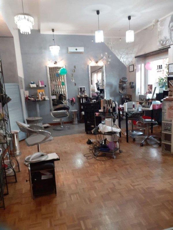locale di sgombero in vendita a Dogliani