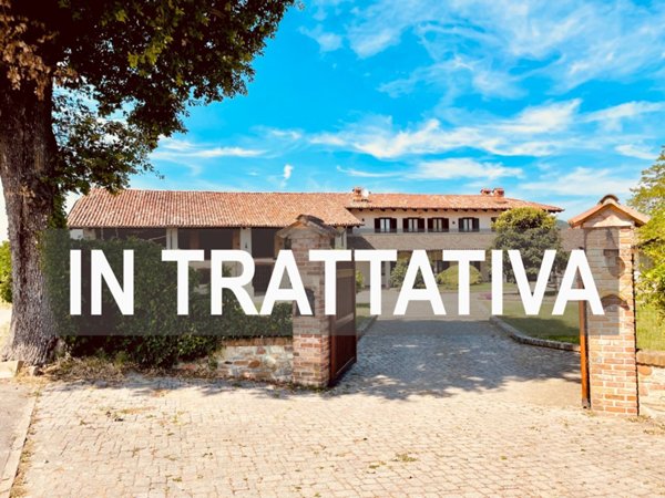 casale in vendita a Dogliani