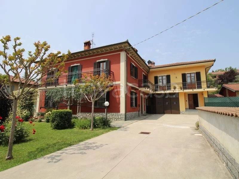 casa indipendente in vendita a Dogliani