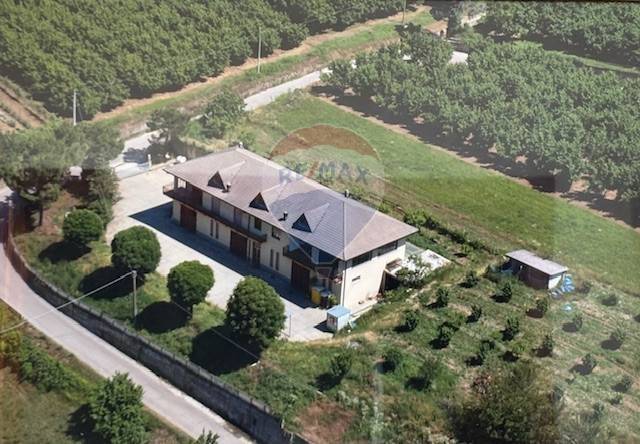 casa indipendente in vendita a Dogliani