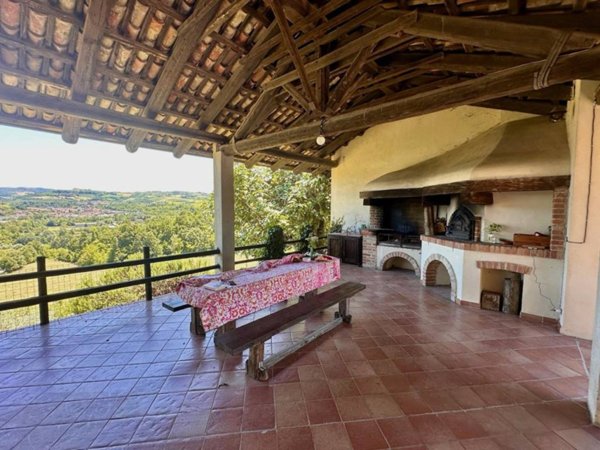casa indipendente in vendita a Dogliani
