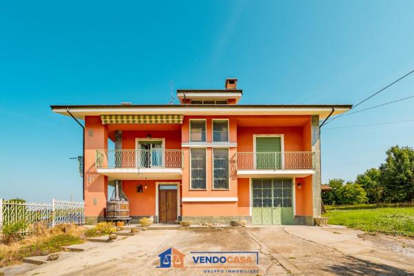 casa indipendente in vendita a Dogliani