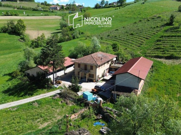 casa indipendente in vendita a Dogliani