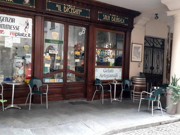negozio in vendita a Dogliani