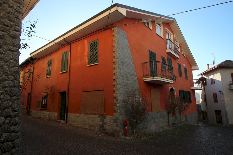 appartamento in vendita a Dogliani