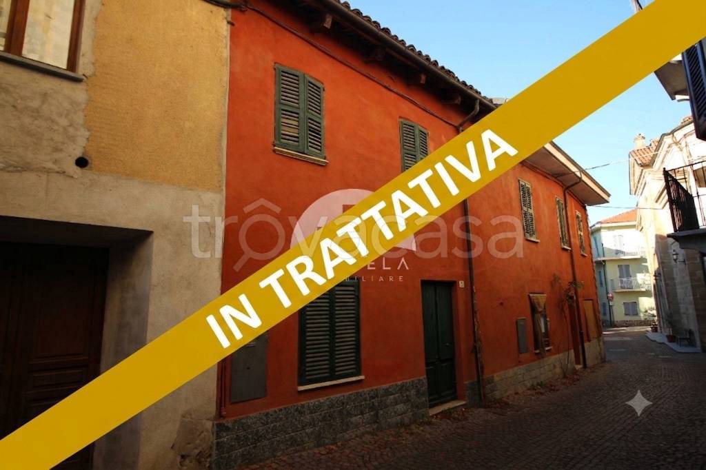 casa indipendente in vendita a Dogliani