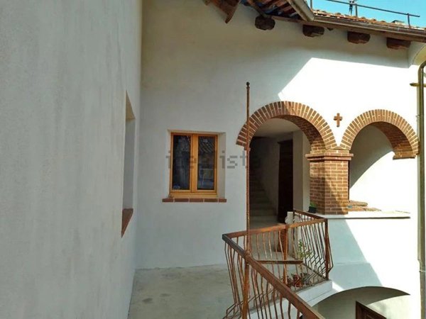 casa indipendente in vendita a Dogliani