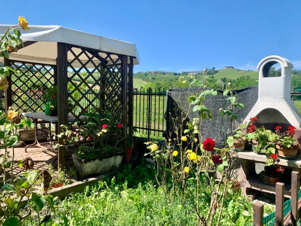 casa indipendente in vendita a Dogliani