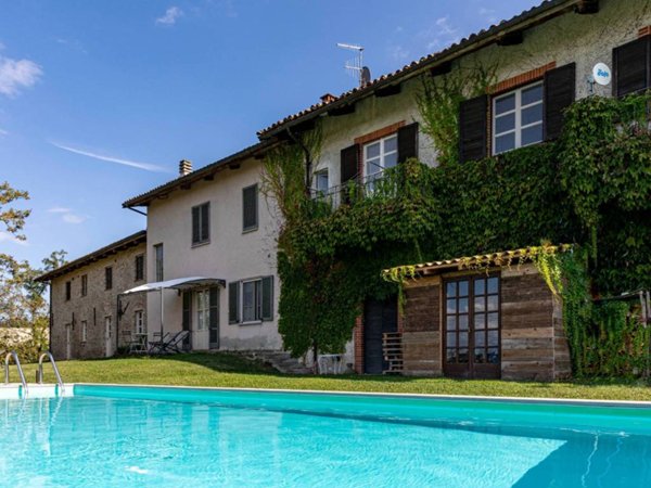 casa indipendente in vendita a Dogliani