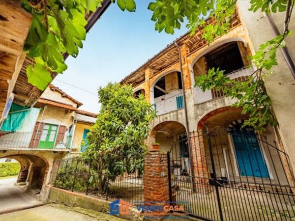 casa indipendente in vendita a Dogliani