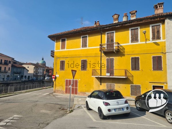 casa semindipendente in vendita a Dogliani