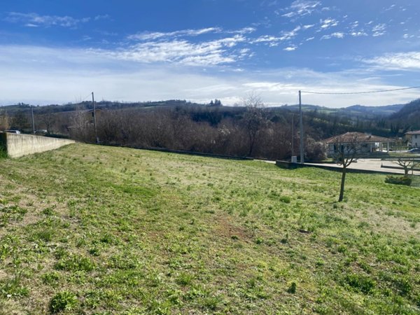 terreno edificabile in vendita a Dogliani