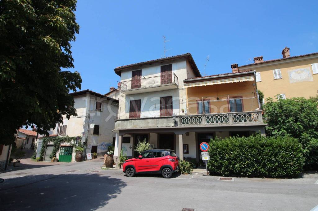 casa indipendente in vendita a Dogliani
