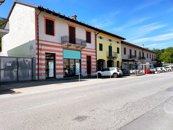 casa indipendente in vendita a Dogliani