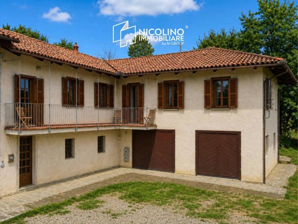casa indipendente in vendita a Dogliani