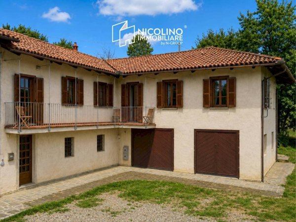 casa indipendente in vendita a Dogliani