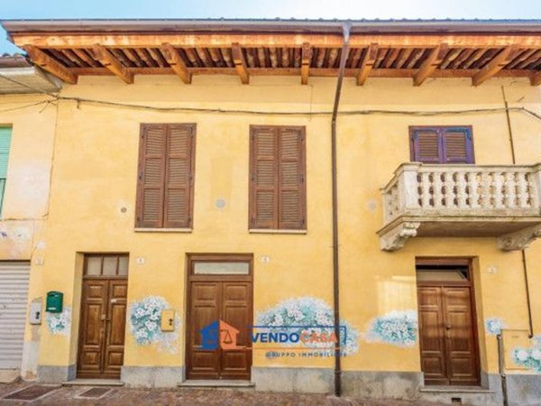casa indipendente in vendita a Dogliani