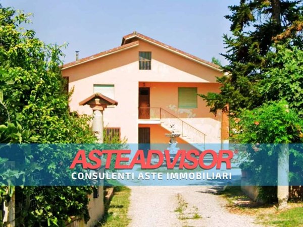 casa indipendente in vendita a Dogliani