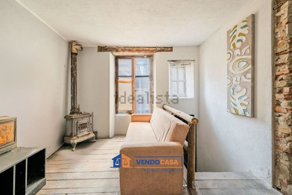 casa indipendente in vendita a Dogliani