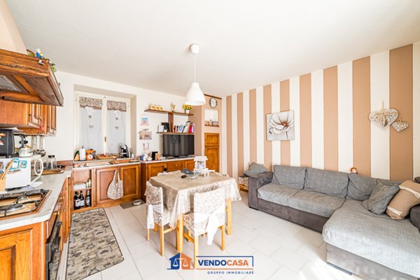 casa indipendente in vendita a Dronero
